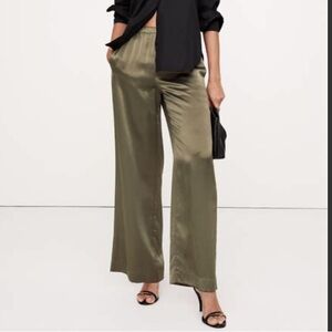 Banana Republic Wide-Leg Pull-On Shine Pant